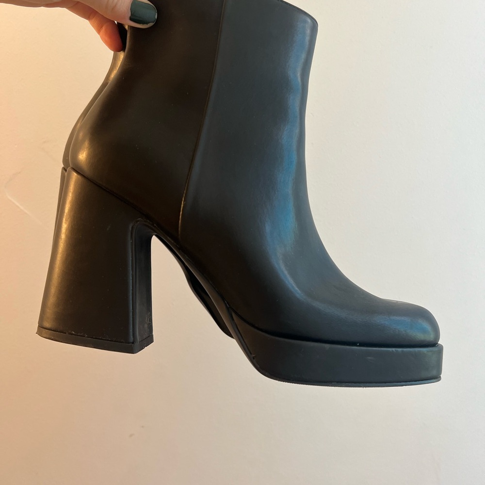Madden Girl Black Heeled Boots